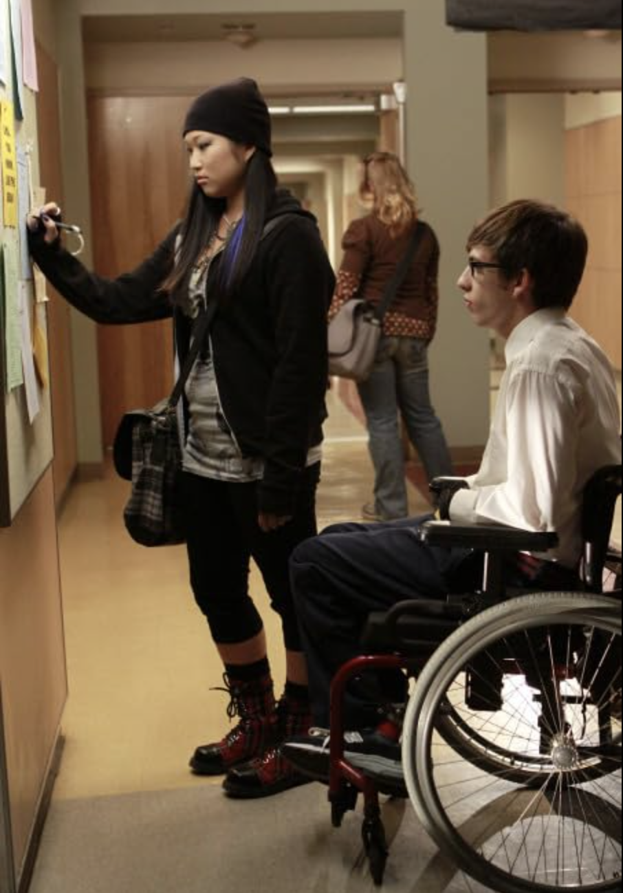 Glee pilot production still