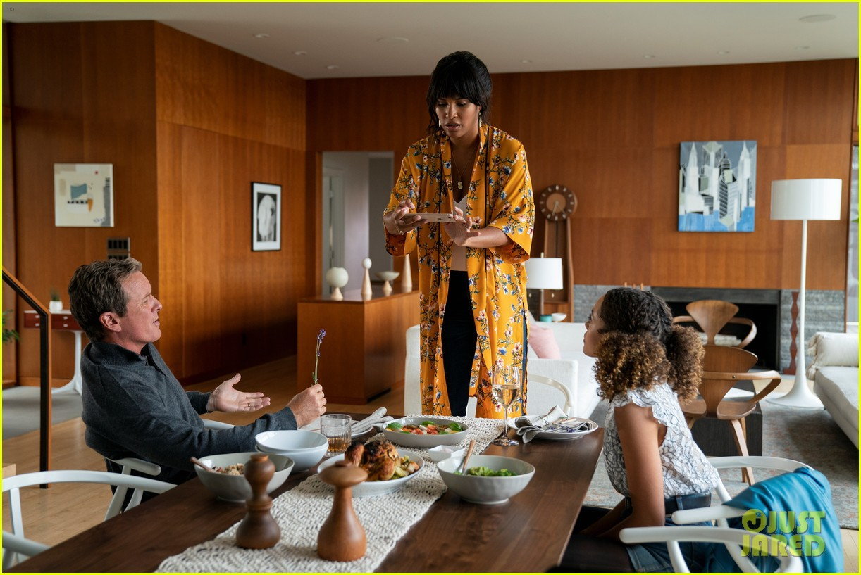 Trinkets production still